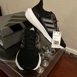 Black and white new Adidas ultra bounce